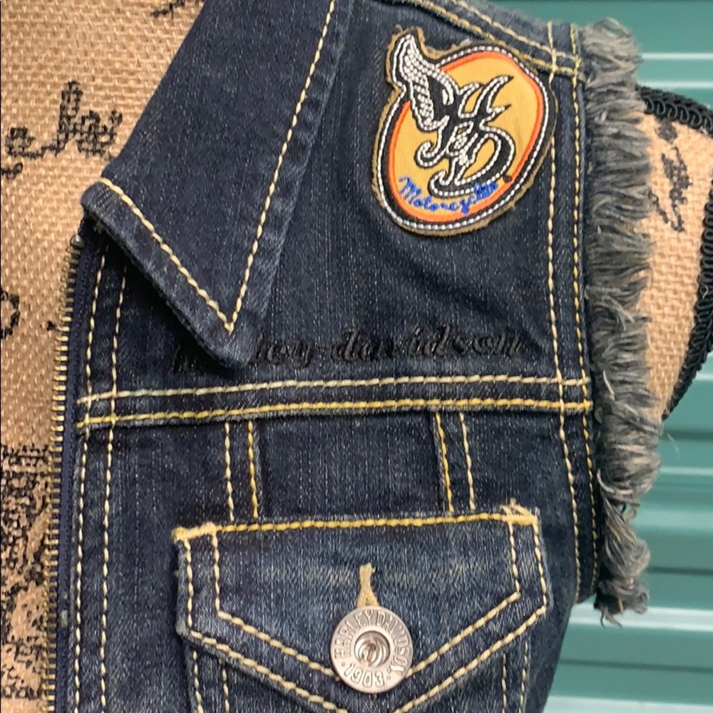 Harley Davidson zip up denim vest - Picture 2 of 8